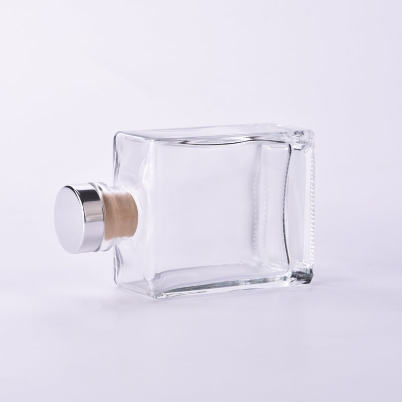 Glass reed diffuser bottle with synthetic silver stopper, Square